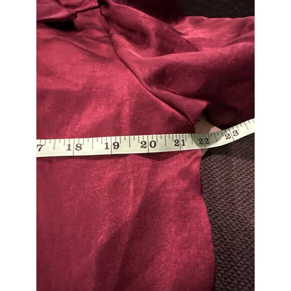 Karen Kane Shirred Blouse Wine Collared Long Sleeve Button Front Large - Picture 7 of 8